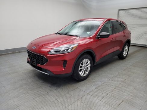Used 2022 Ford Escape SE w/ Cold Weather Package AWD/4WD image 2