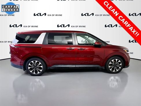 Certified 2023 Kia Carnival EX image 9