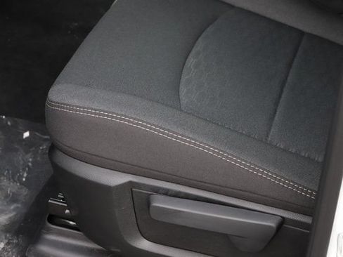 New 2025 RAM 2500 Tradesman AWD/4WD image 16