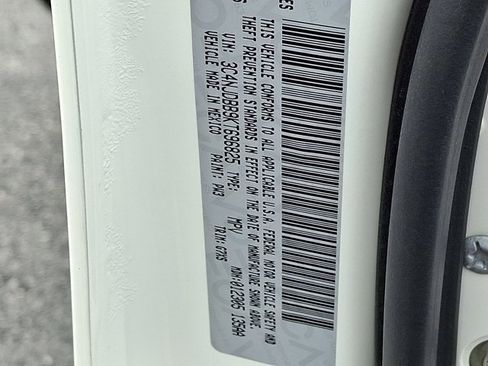 Certified 2019 Jeep Compass Latitude w/ Popular Equipment Group image 31