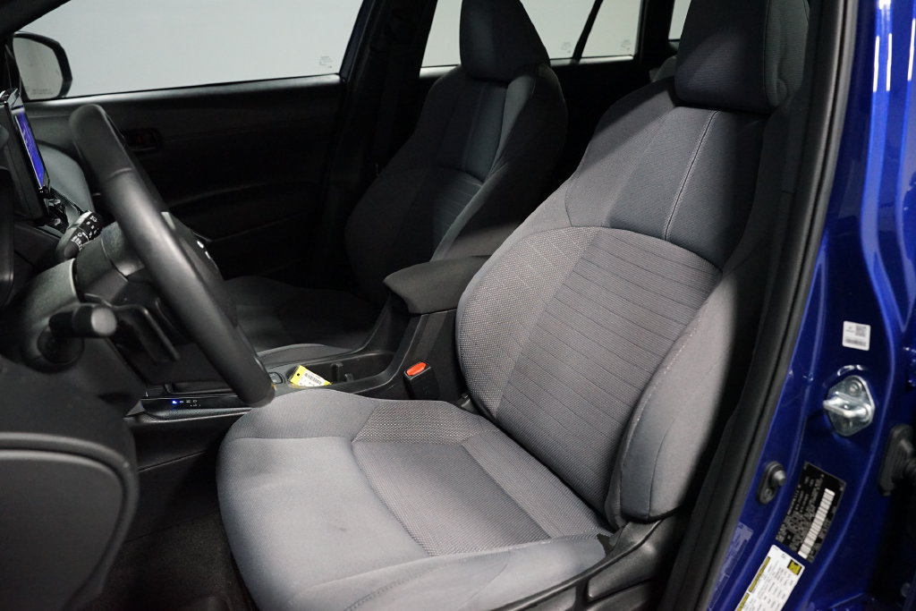 Certified 2023 Toyota Corolla Cross AWD Hybrid image 27