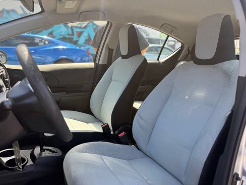 Used 2015 Toyota Prius C Four FWD image 12