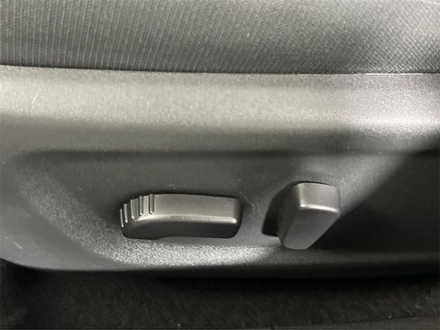 Used 2023 Nissan Altima 2.5 SV image 14