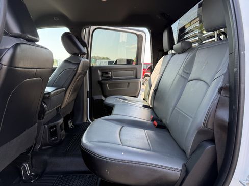 Used 2023 RAM 2500 Tradesman AWD/4WD image 29