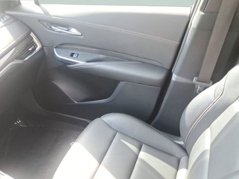 Used 2020 Cadillac XT4 Sport image 16