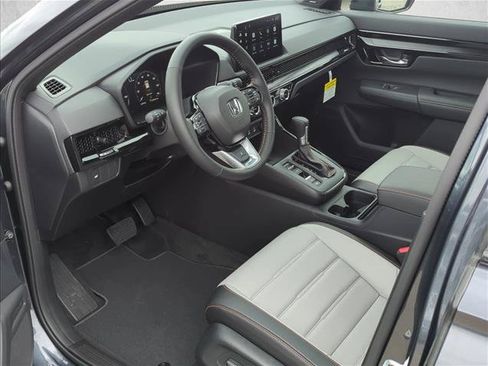 Used 2026 Honda CR-V Sport Touring image 9