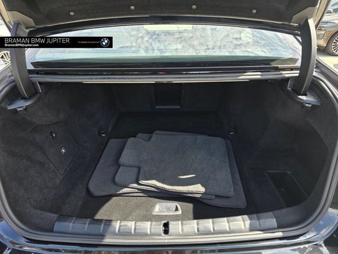 Certified 2023 BMW i7 xDrive60 w/ Parking Assistance Package AWD/4WD image 16