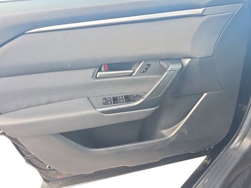 Used 2025 MAZDA CX-50 AWD 2.5 S w/ Preferred Package image 17