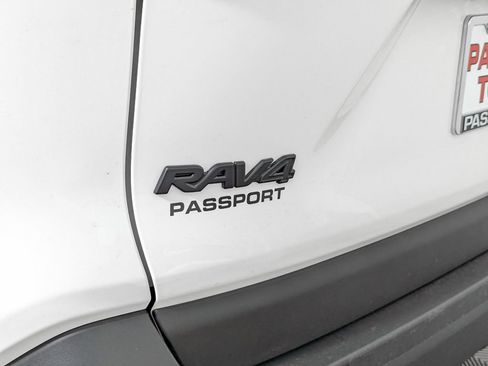 New 2025 Toyota RAV4 LE image 6