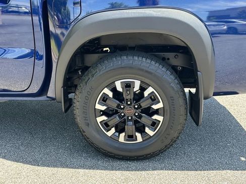 Certified 2023 Nissan Frontier PRO-4X w/ Pro Convenience Package AWD/4WD image 21