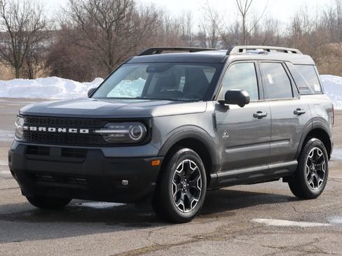 New 2025 Ford Bronco Sport Outer Banks w/ Outer Banks Tech Package+ AWD/4WD image 5