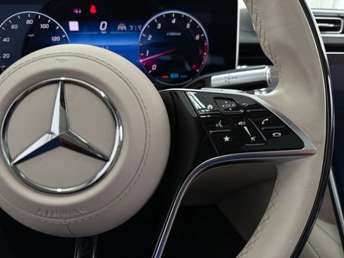Certified 2022 Mercedes-Benz S 500 4MATIC image 27