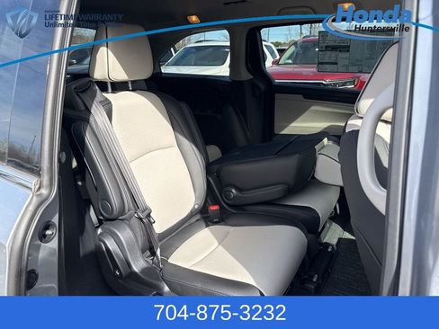 New 2026 Honda Odyssey Elite image 14