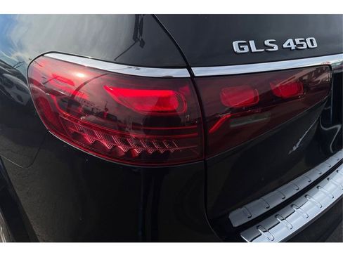 New 2024 Mercedes-Benz GLS 450 4MATIC image 19