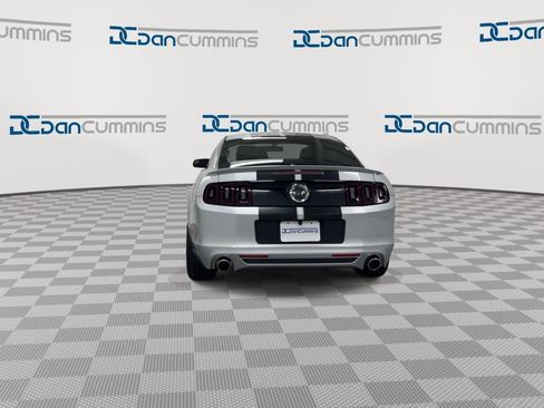 Used 2013 Ford Mustang GT Premium RWD image 7