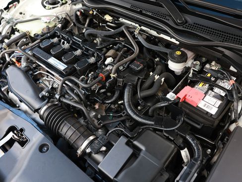 Used 2018 Honda Civic EX image 56