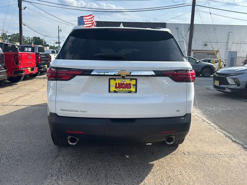 Used 2023 Chevrolet Traverse LT w/ LPO, Roadside Safety Package AWD/4WD image 6