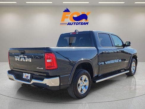 Used 2025 RAM 1500 Big Horn AWD/4WD image 5