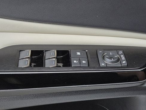 Certified 2024 Lexus ES 350 Ultra Luxury w/ Accessory Package (Z2) image 14