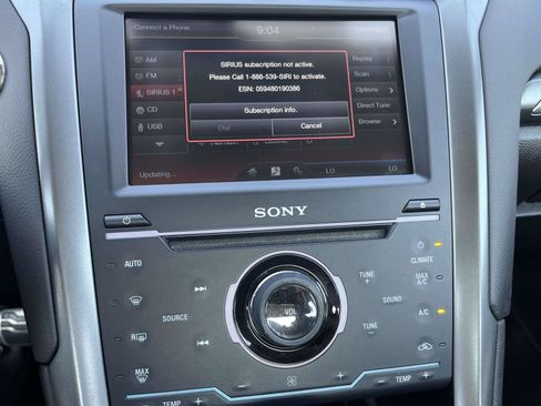 Used 2014 Ford Fusion Titanium FWD image 20
