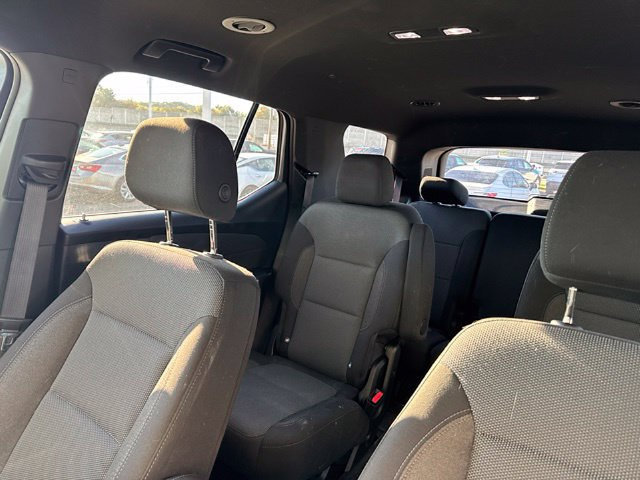Used 2023 Chevrolet Traverse LT FWD image 10