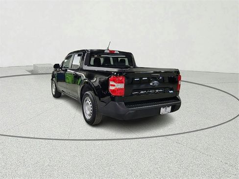 Used 2022 Ford Maverick XL image 5