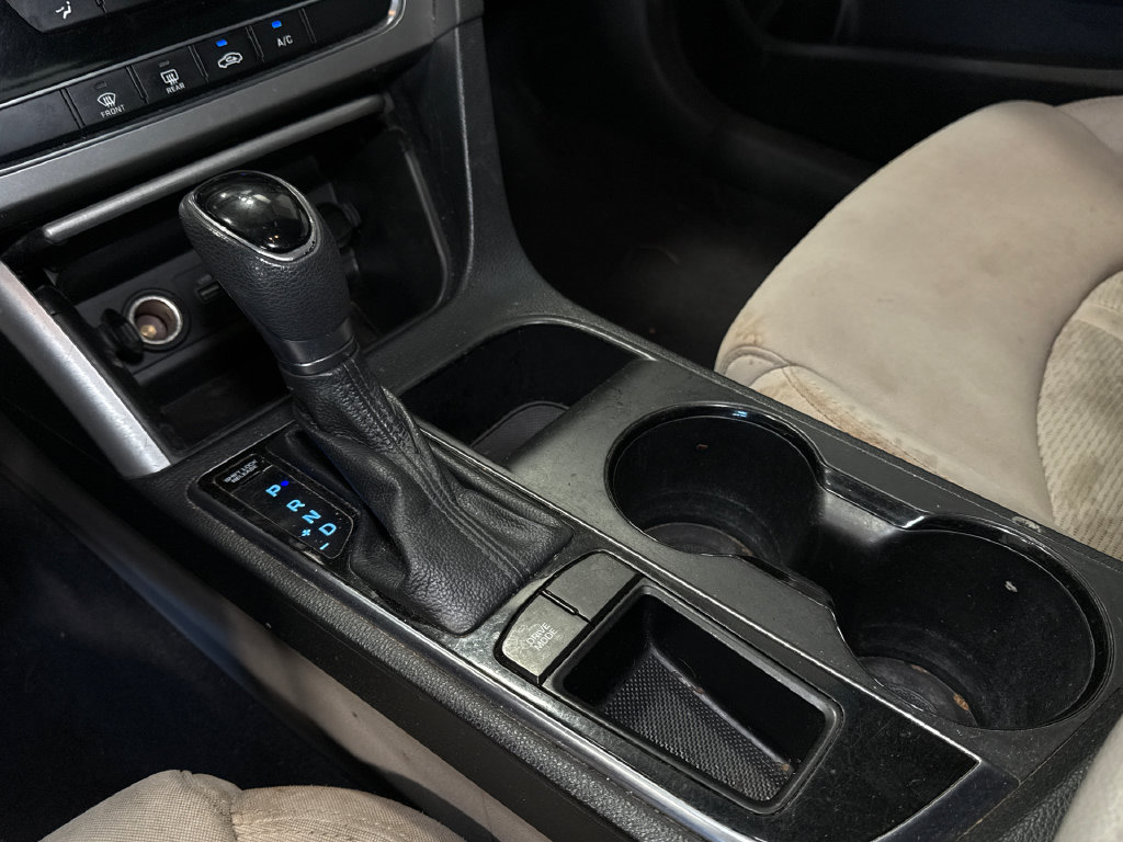 Used 2016 Hyundai Sonata SE FWD image 15