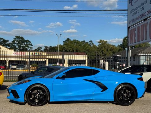 Used 2020 Chevrolet Corvette Stingray Coupe w/ 1LT image 10