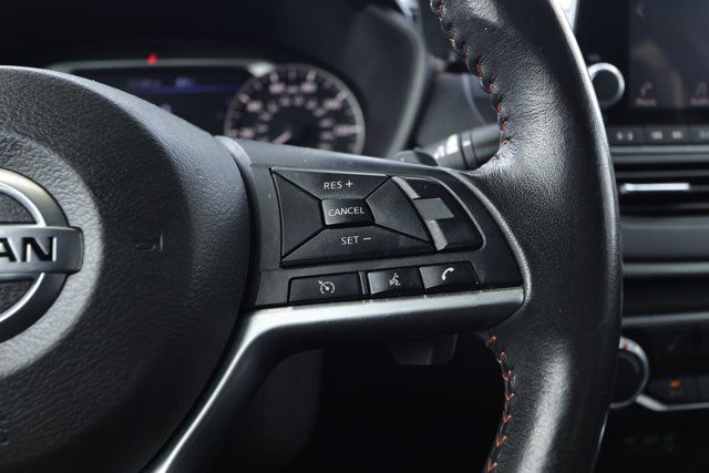 Used 2022 Nissan Altima 2.5 SR w/ Midnight Edition Package FWD image 14