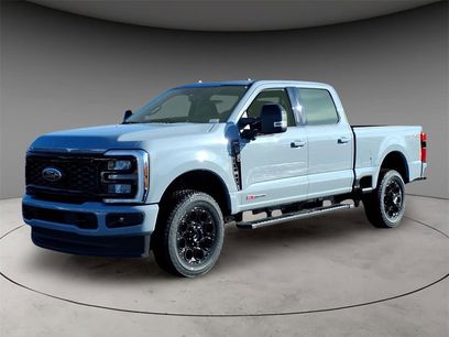 New 2026 Ford F250 Lariat w/ Black Appearance Package