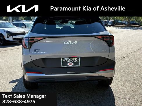 New 2026 Kia Sportage EX w/ EX Panoramic Sunroof Package image 5