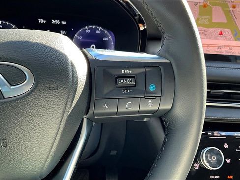 Used 2025 INFINITI QX60 Luxe w/ Vision Package image 19