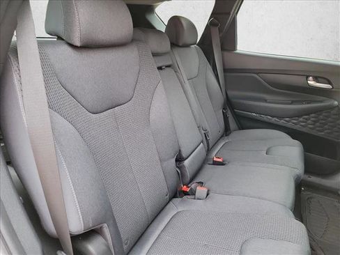 Used 2020 Hyundai Santa Fe SE FWD image 16