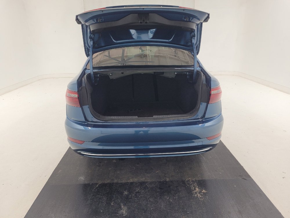 Used 2020 Volkswagen Jetta SE FWD image 29