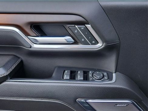 Used 2024 GMC Sierra 2500 Denali w/ Denali Reserve Package image 50