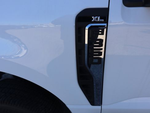 New 2025 Ford F350 XL w/ XL Chrome Package image 18
