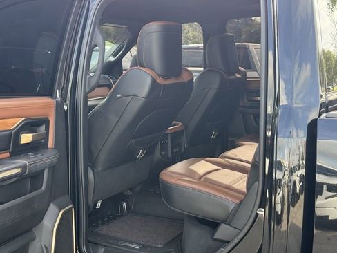Used 2023 RAM 2500 Limited AWD/4WD image 27