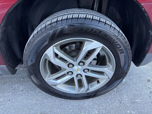 Used 2016 Chevrolet Equinox LTZ w/ Enhanced Convenience Package image 9