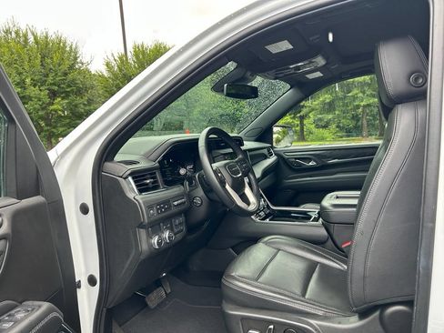 Used 2023 GMC Yukon Denali w/ Max Trailering Package RWD image 35