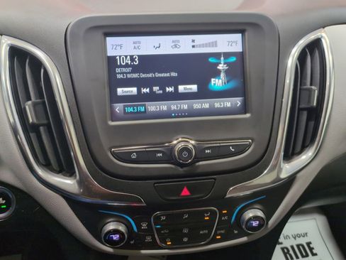Used 2018 Chevrolet Equinox LT AWD/4WD image 26