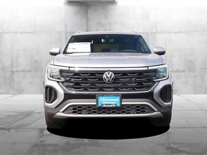 New 2026 Volkswagen Atlas Cross Sport SE