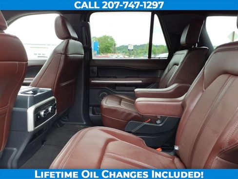 Used 2024 Ford Expedition Limited AWD/4WD image 9