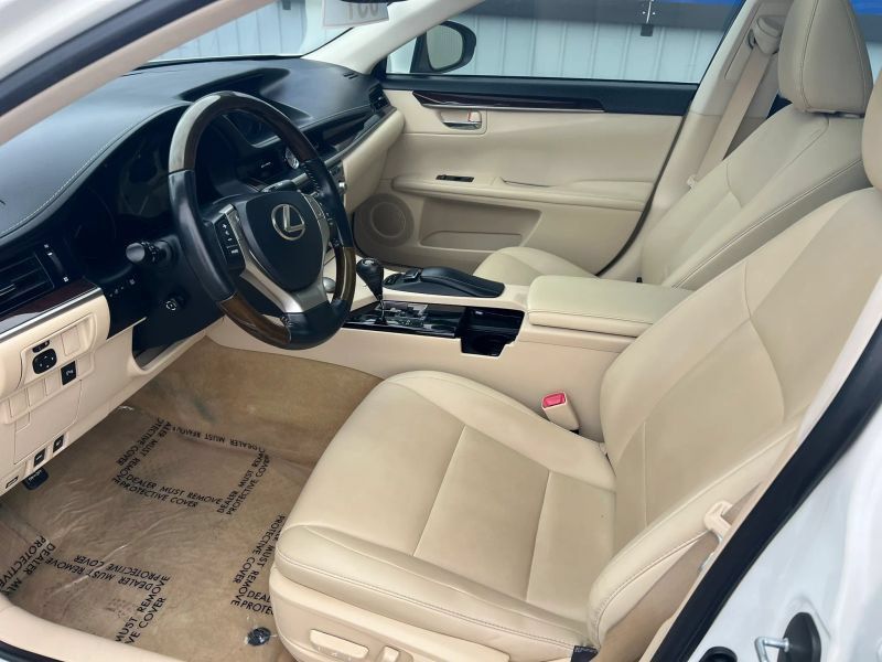 Used 2013 Lexus ES 350 w/ Premium Pkg FWD image 19