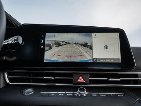 New 2026 Hyundai Elantra Limited image 23