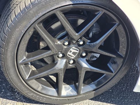 Used 2022 Honda Civic Sport image 7