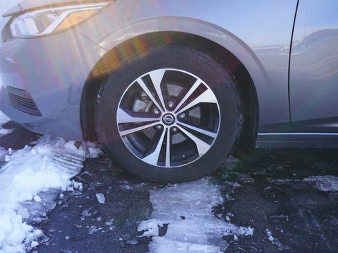 Used 2023 Nissan Sentra SV image 7