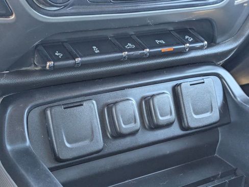 Used 2015 Chevrolet Silverado 1500 LTZ Z71 w/ Midnight Edition image 34