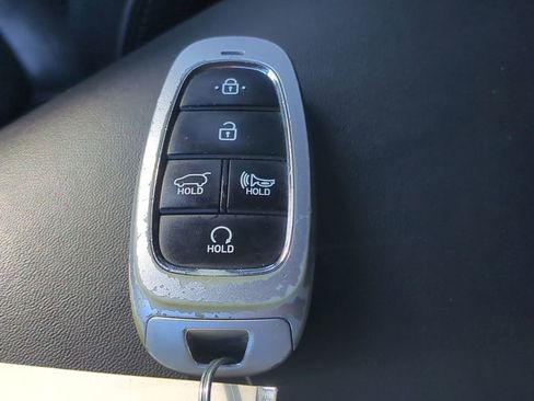 Used 2022 Hyundai Santa Fe SEL w/ Convenience + Premium Package FWD image 29