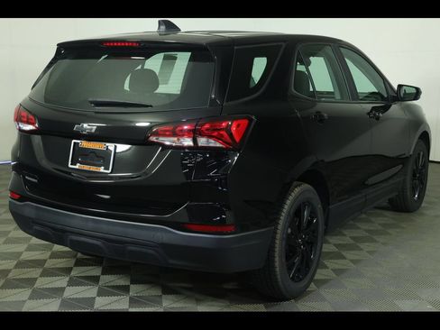 Used 2024 Chevrolet Equinox LS w/ Midnight Edition FWD image 10
