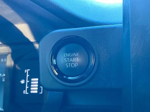 Certified 2024 Toyota Tacoma SR5 image 17